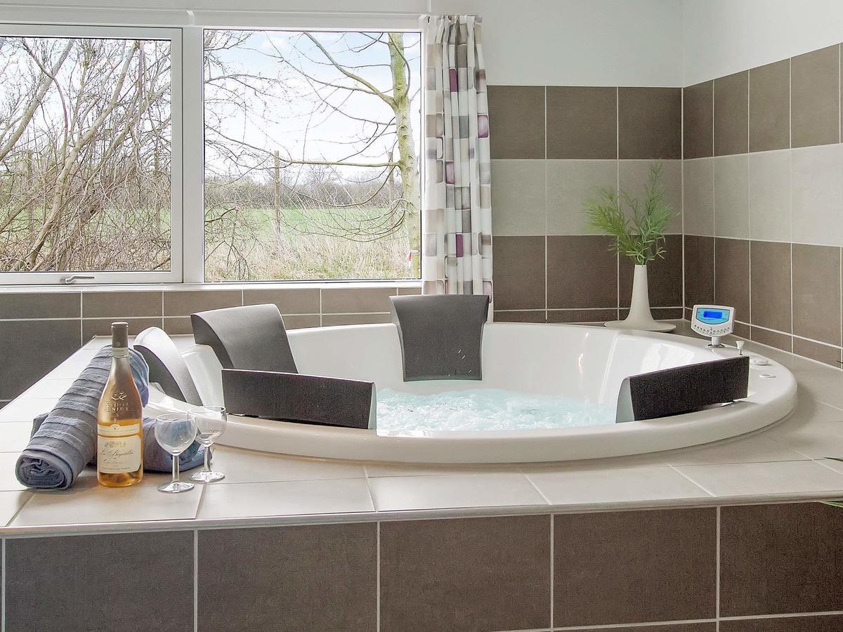 18 Person Holiday Home In Hasselberg Kappeln Eksteriør bilde